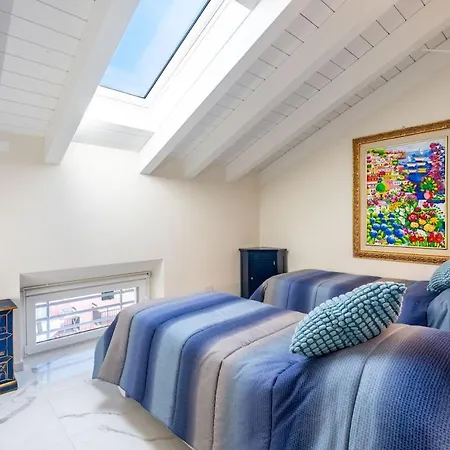 Luxury Penthouse For 6 Guests, Free Parking 公寓 *