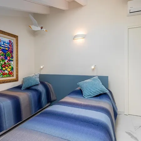 公寓 Luxury Penthouse For 6 Guests, Free Parking *