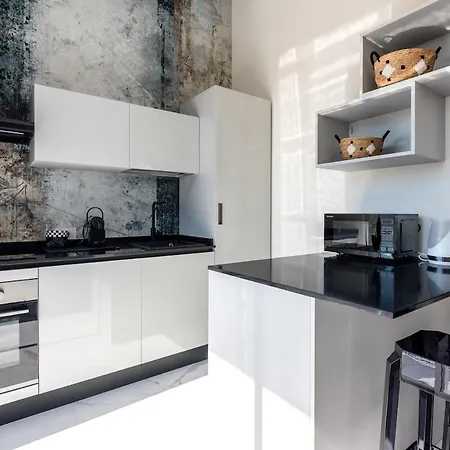 Luxury Penthouse For 6 Guests, Free Parking 东塞斯特里